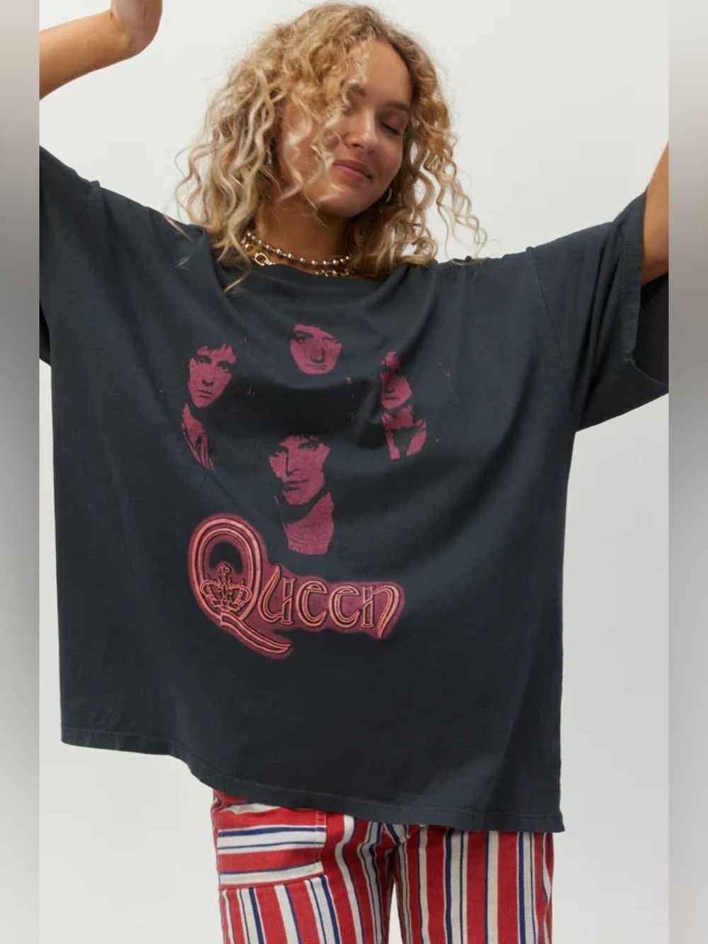 Daydreamer LA Queen Band Tee - One Size